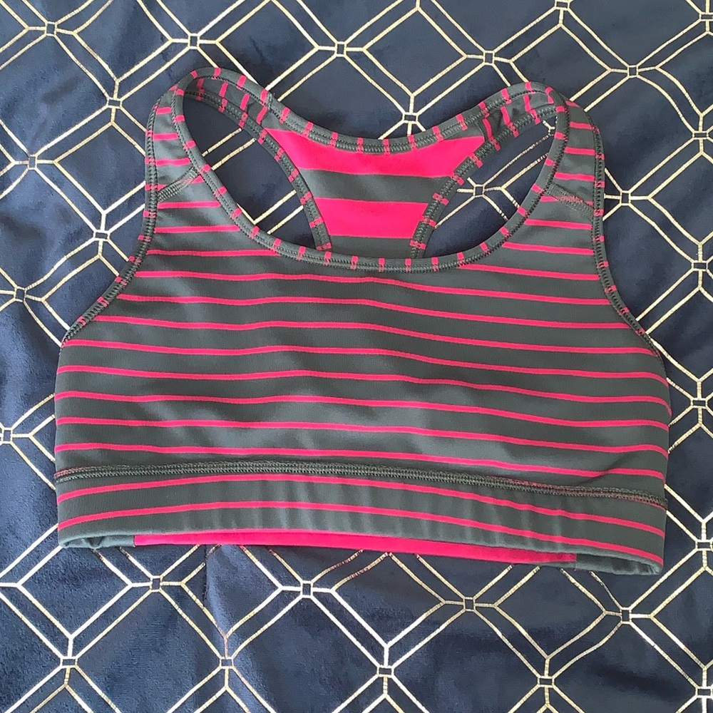 DRI-FIT - Picture 3 of 6
